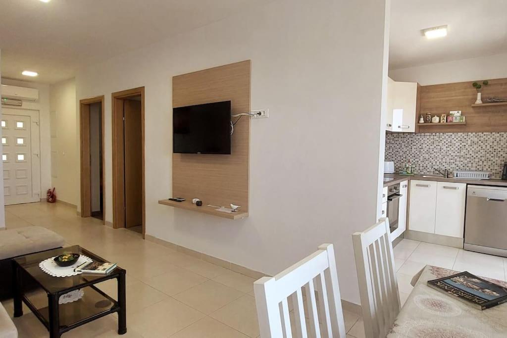 Apartman Infinity, Free Parking Дубровник Экстерьер фото